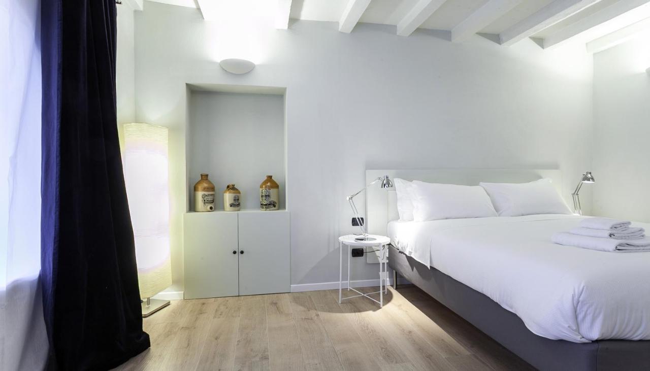 Italianway - Rosales 1 Studio Milan Luaran gambar